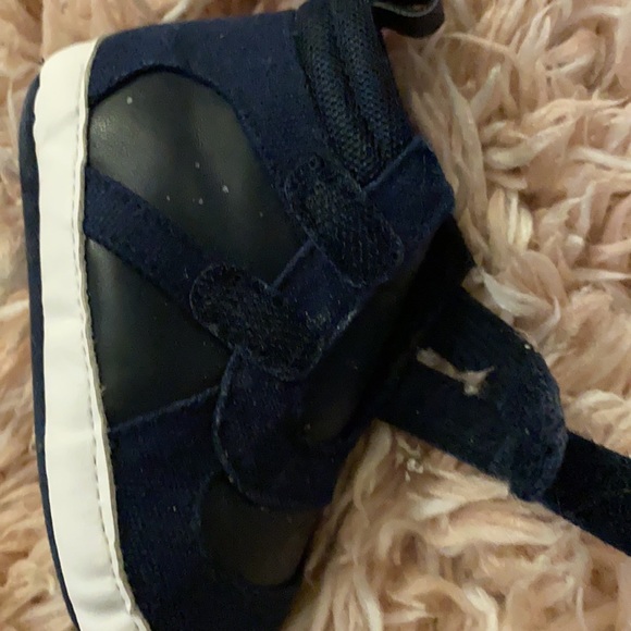 First steps - Picture 3 of 5